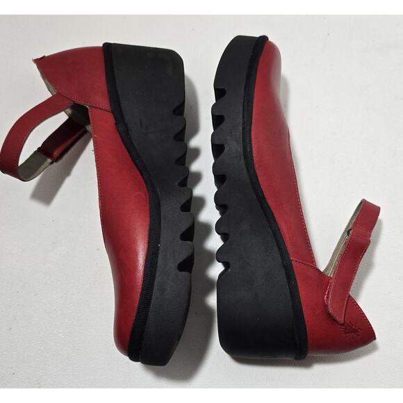 FLY London Leather Closed Toe Ankle Strap Shoes Red VILY161FLY Sz 42 US 11 - Picture 5 of 12